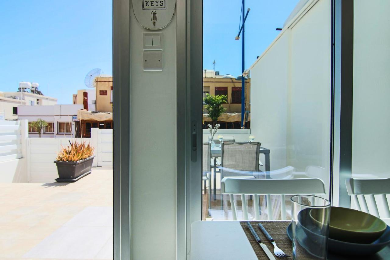 Phaedrus Living City View Fountain Court 08 Apartman Ajía Nápa Kültér fotó